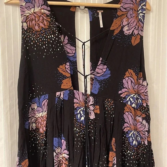 Free People - Black/Blue/Purple - Floral Mini Dress/Tunic - Size Small - Picture 3 of 6